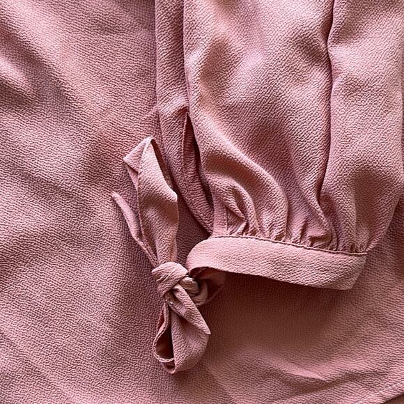 Abercrombie & Fitch Flowy Button Front Long Sleeve Blouse Size XS - Picture 4 of 5